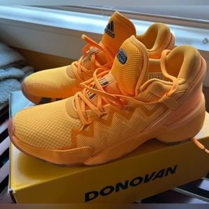 Adidas DON Issue 2 Crayola Pack - yellow - size 10